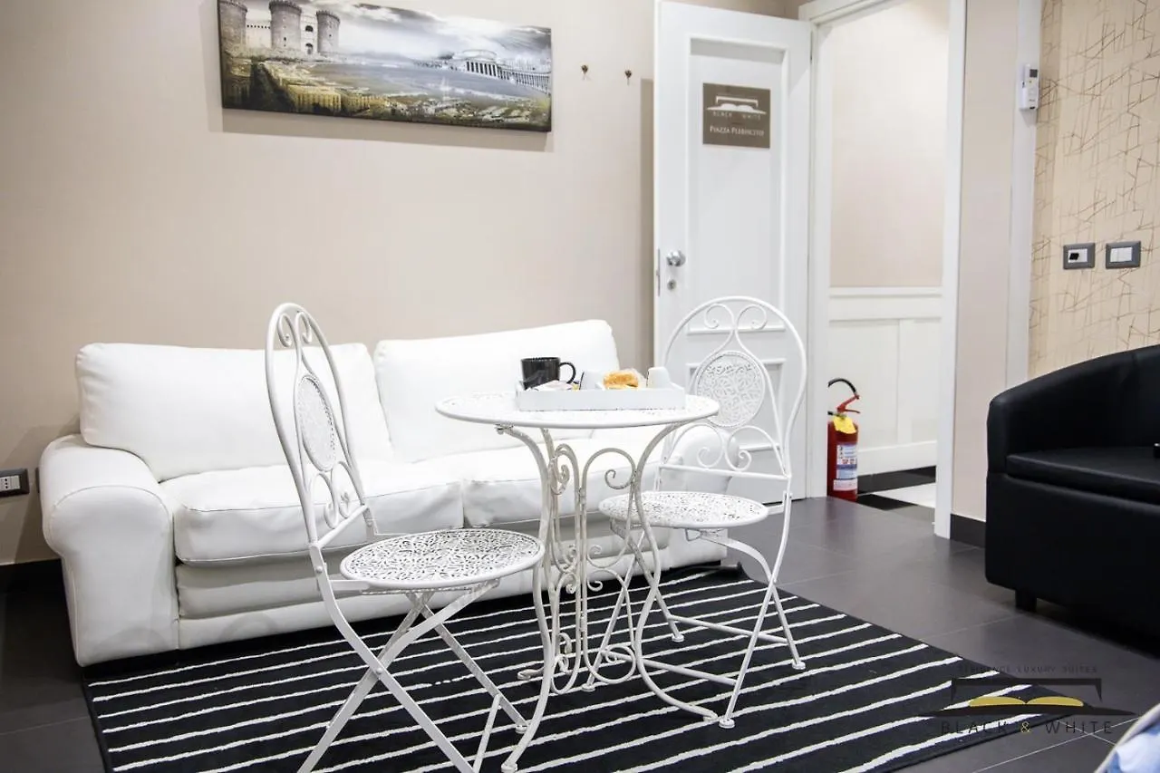 Residence Black & White Naples Guest house