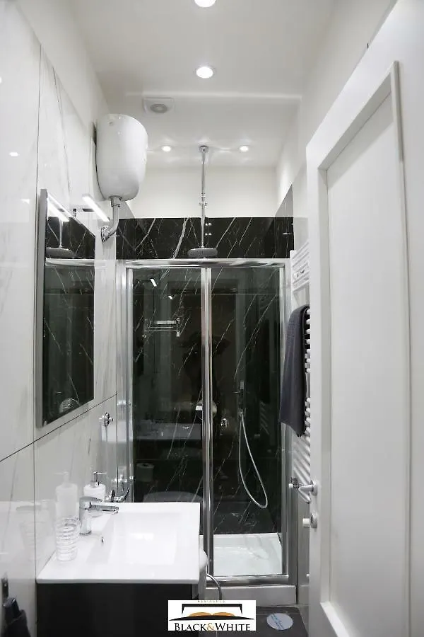 Residence Black & White Naples